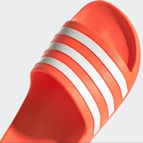 New adidas Adilette Aqua Slides Women's Red​ - Picture 6 of 9